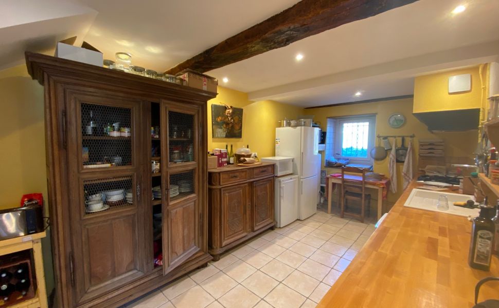 Belle Maison Souletine à la Lisière du village avec Vue Dégagé des Montagnes